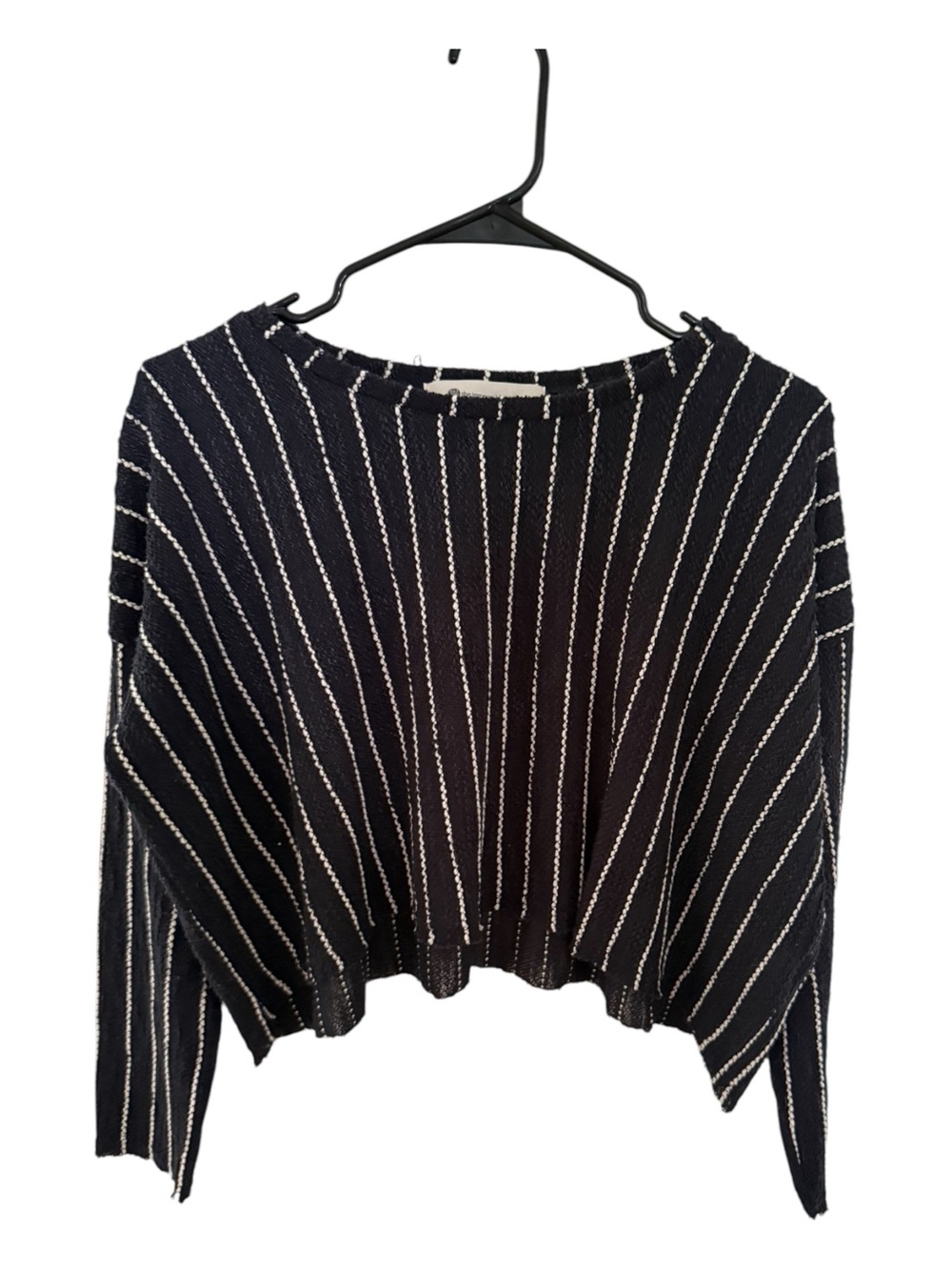Women’s Black Striped TexturedCrewneck LSCropped Top Small The Impeccable Pig